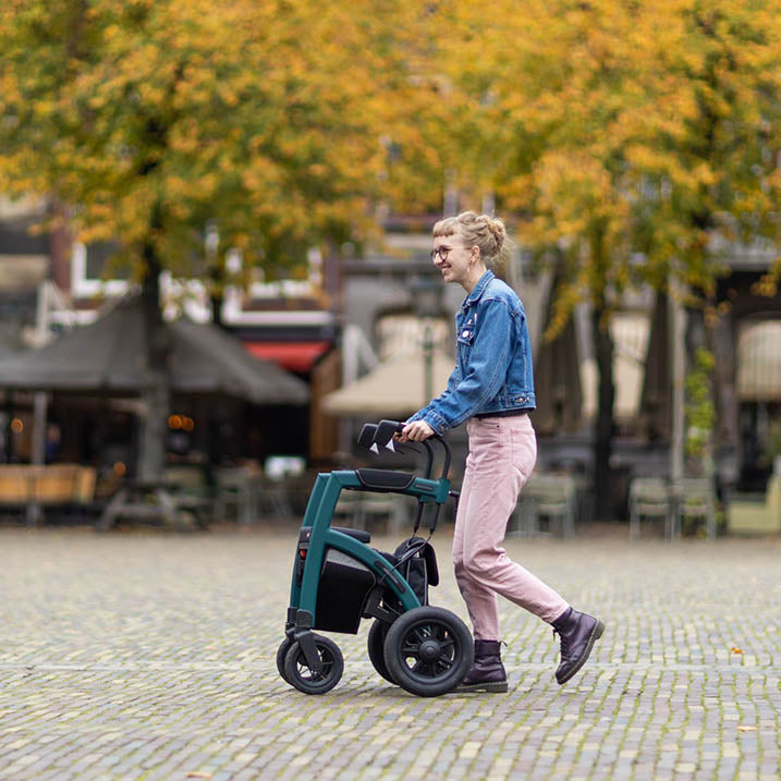 Rollz  All Terrain Rollator Walker Lifestyle 2